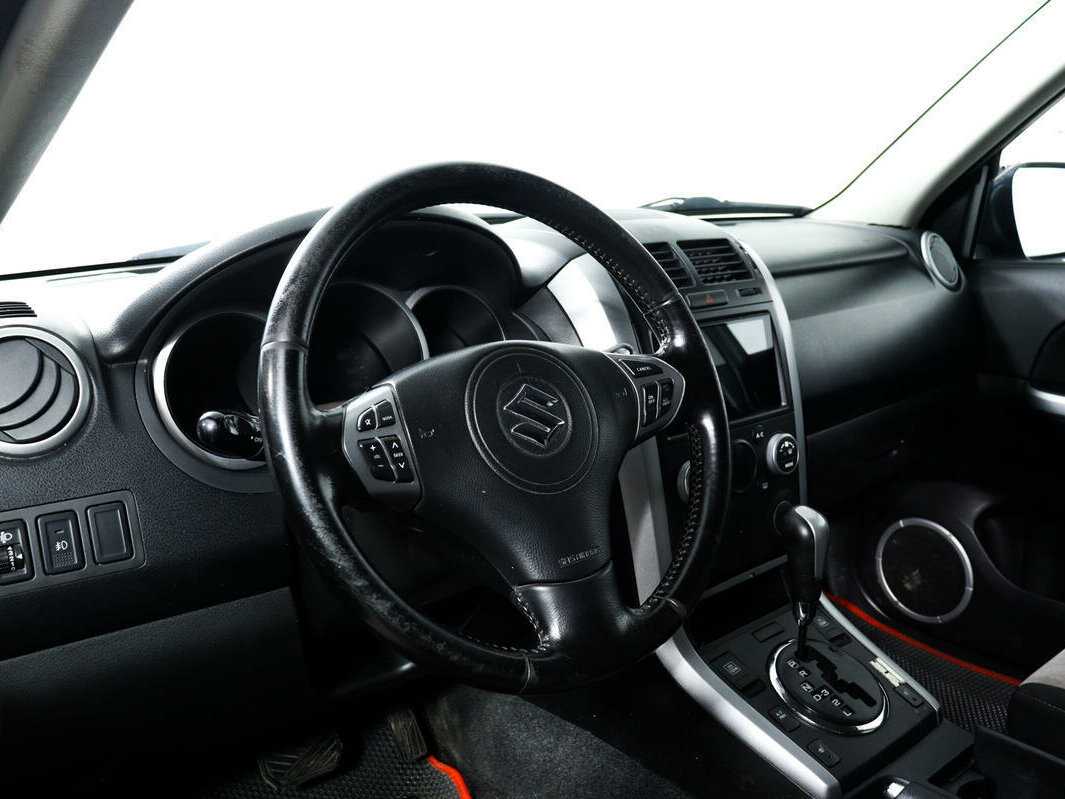 Suzuki Grand Vitara, 2011 Фото №13