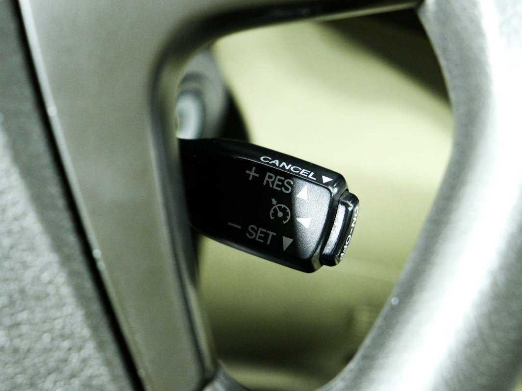 Toyota Highlander, 2010 Фото №14