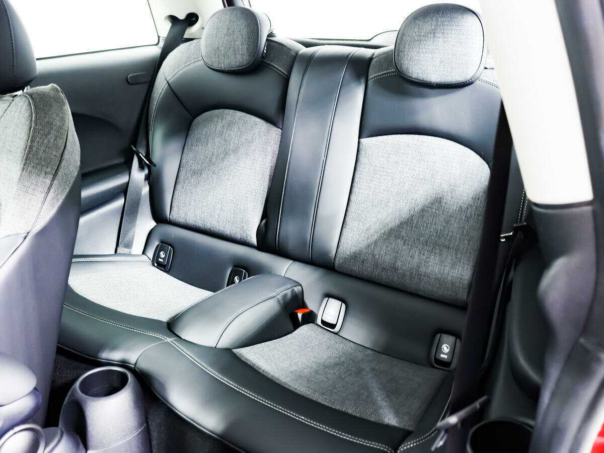 Mini Hatch Cooper S, 2019 Фото №12