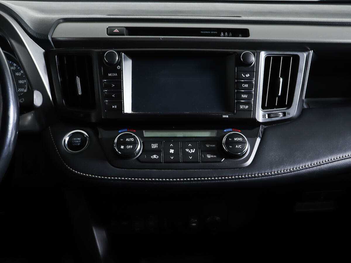 Toyota RAV4, 2019 Фото №14