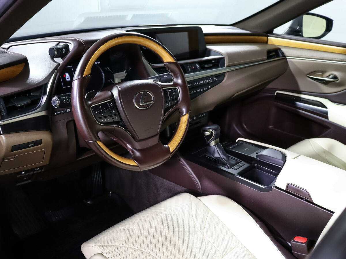Lexus ES 250, 2018 Фото №14