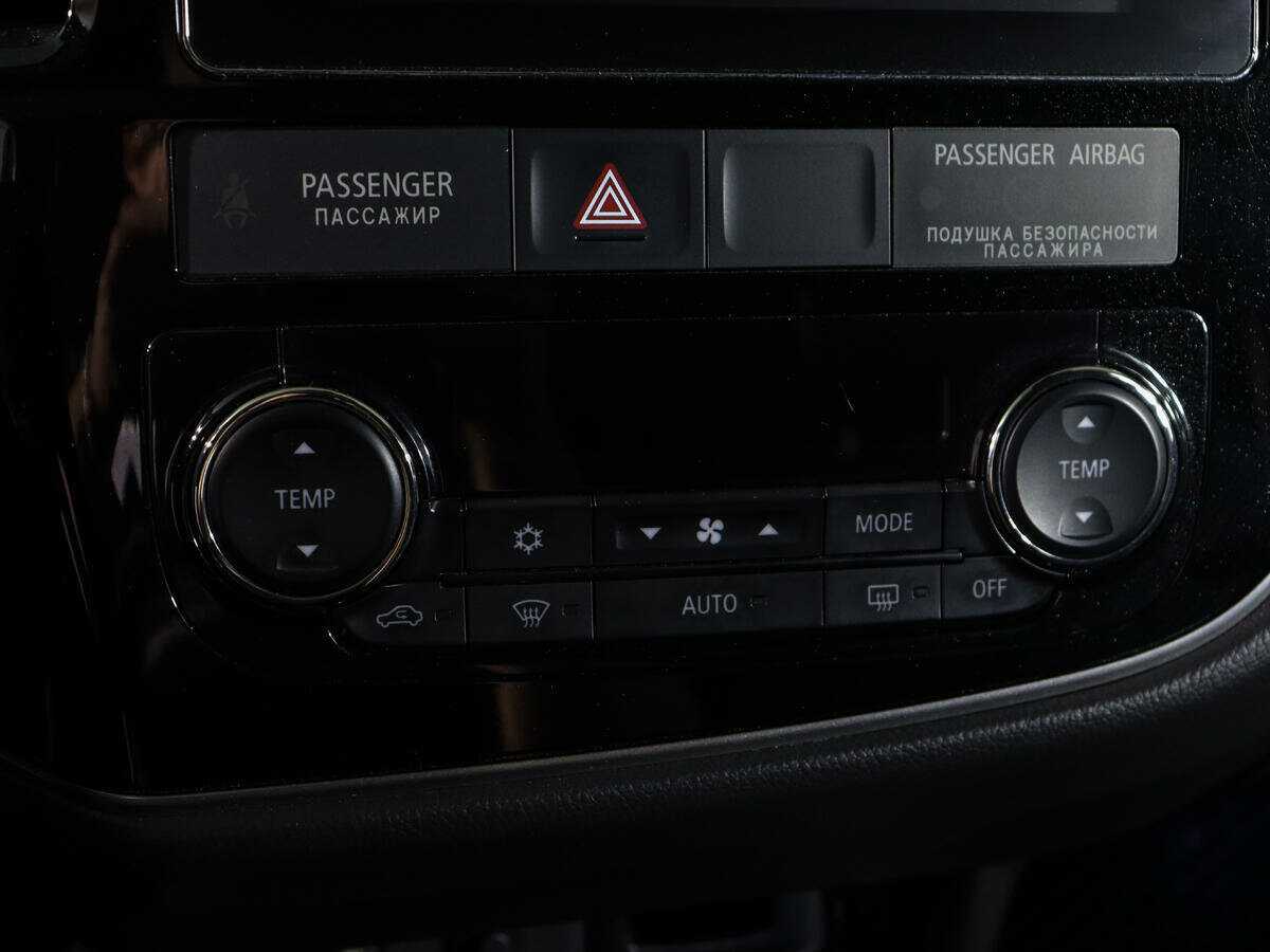 Mitsubishi Outlander, 2018 Фото №22