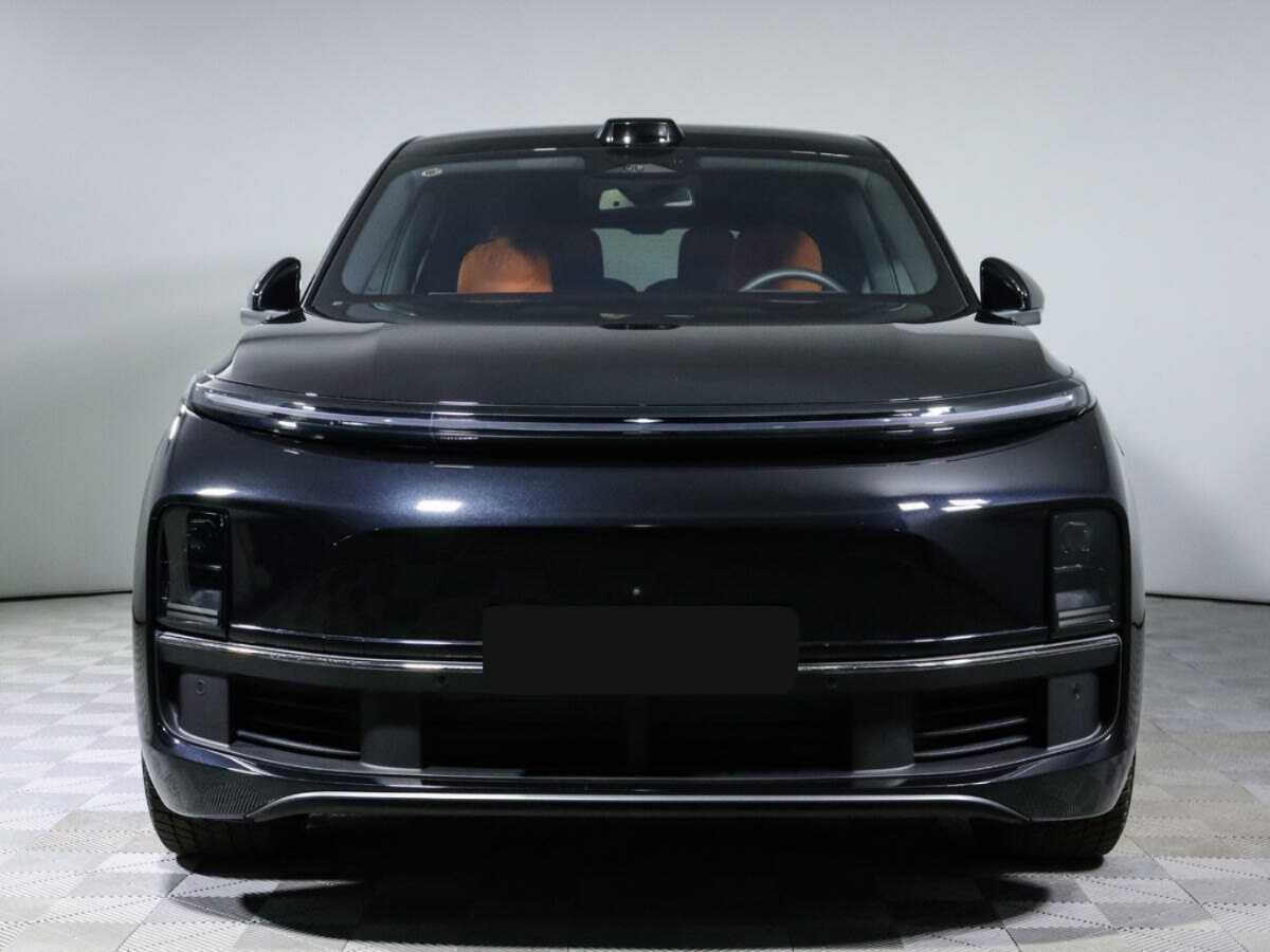 LiXiang L9 44.5 kWh, 2023 - 6 184 км. | Фото №2