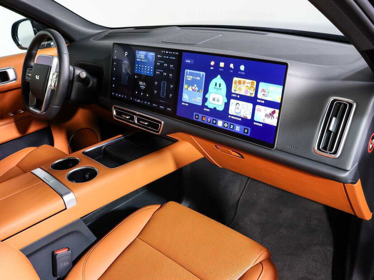 LiXiang L9 44.5 kWh, 2023 - 6 184 км. | Фото №6