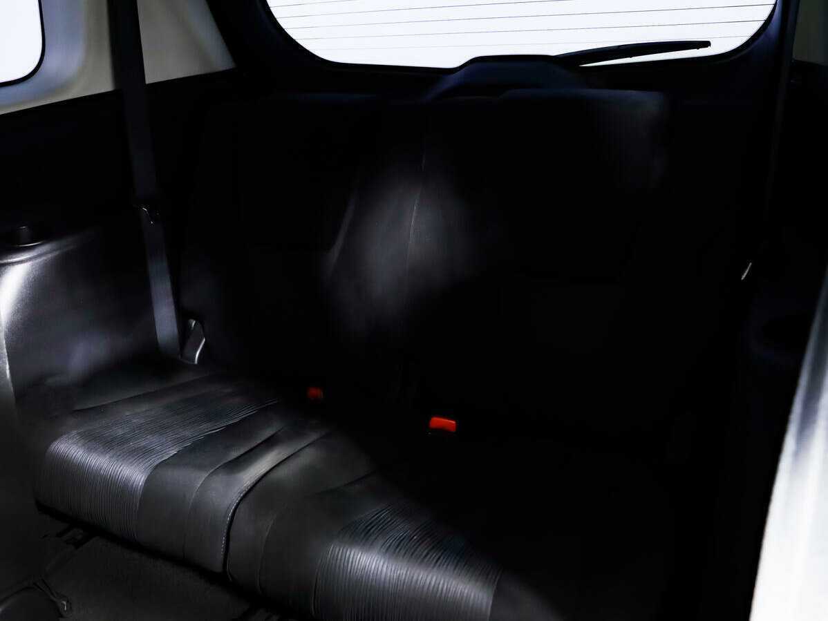 Mazda 5, 2012 Фото №12