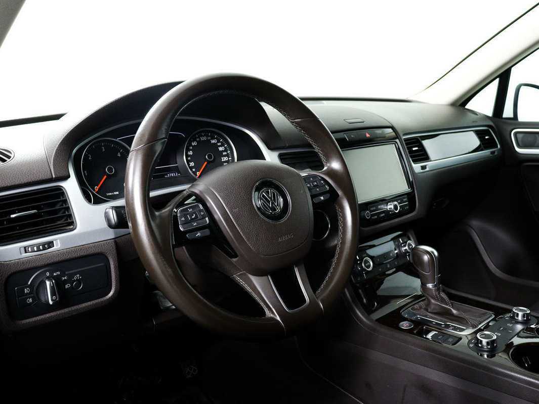 Volkswagen Touareg, 2012 Фото №13