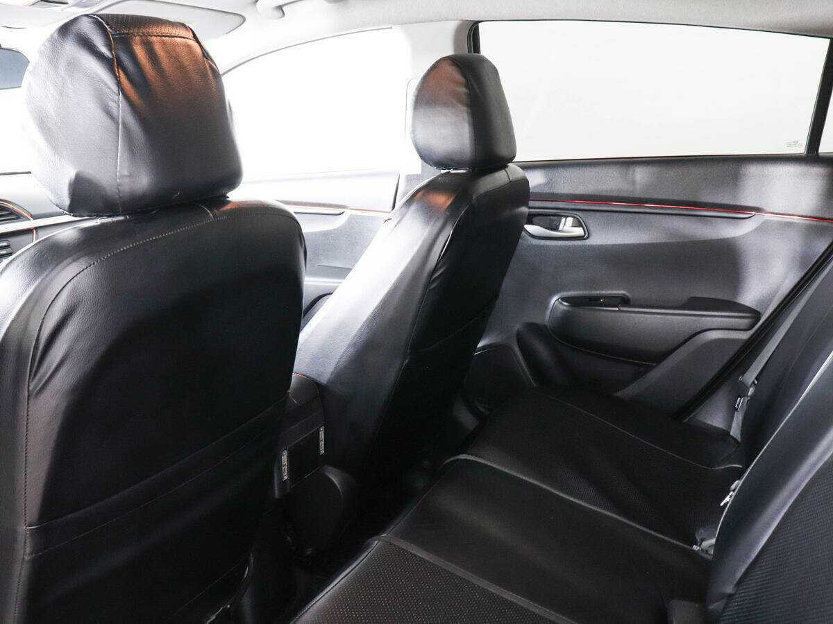 Kia Rio X-Line, 2018 Фото №12