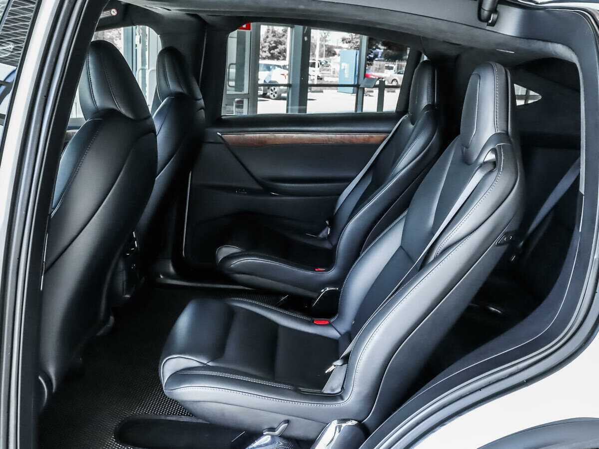 Tesla Model X Long Range Plus, 2020 Фото №15