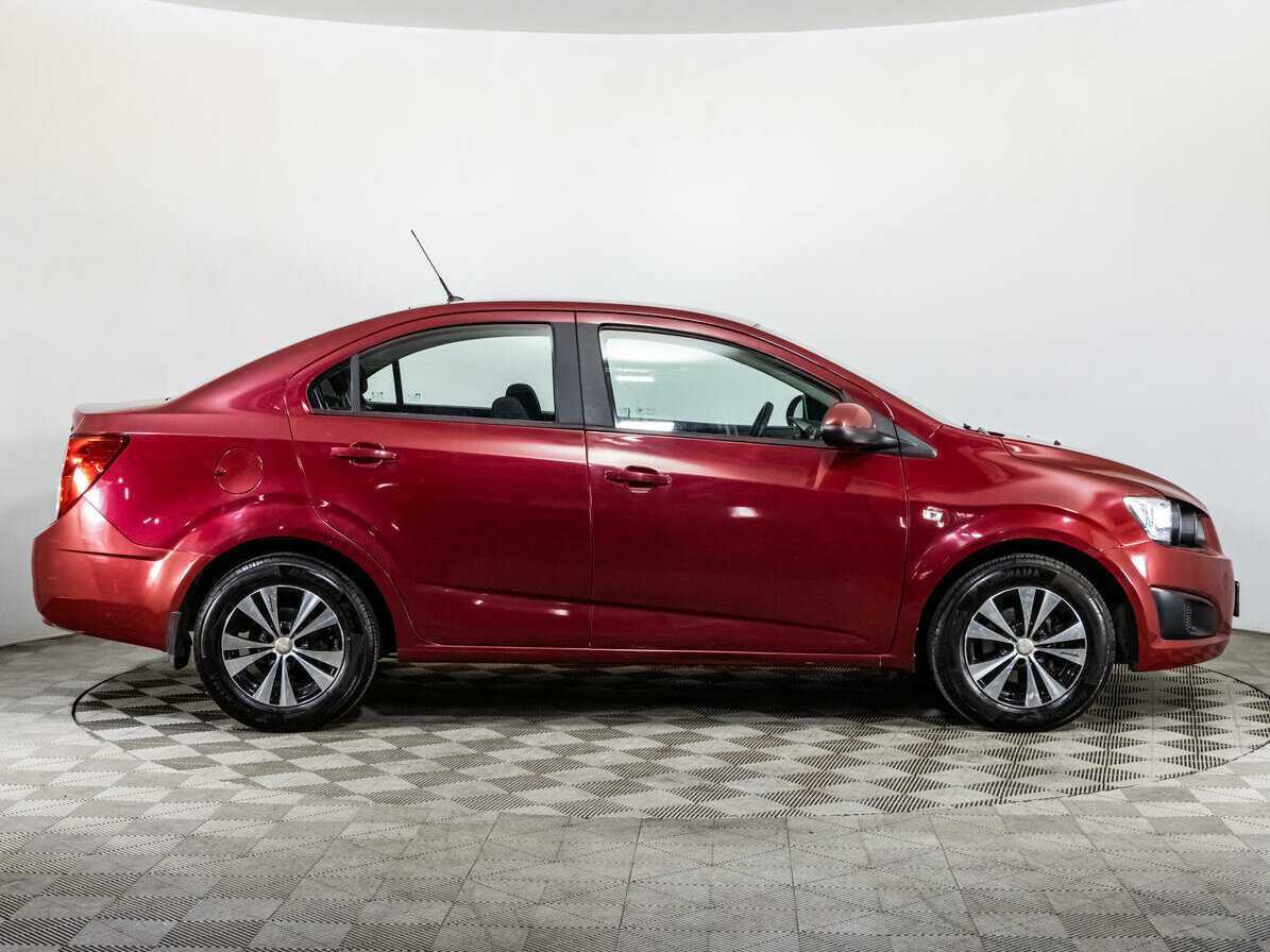 Chevrolet Aveo, 2015 - 86 030 км. | Фото №4