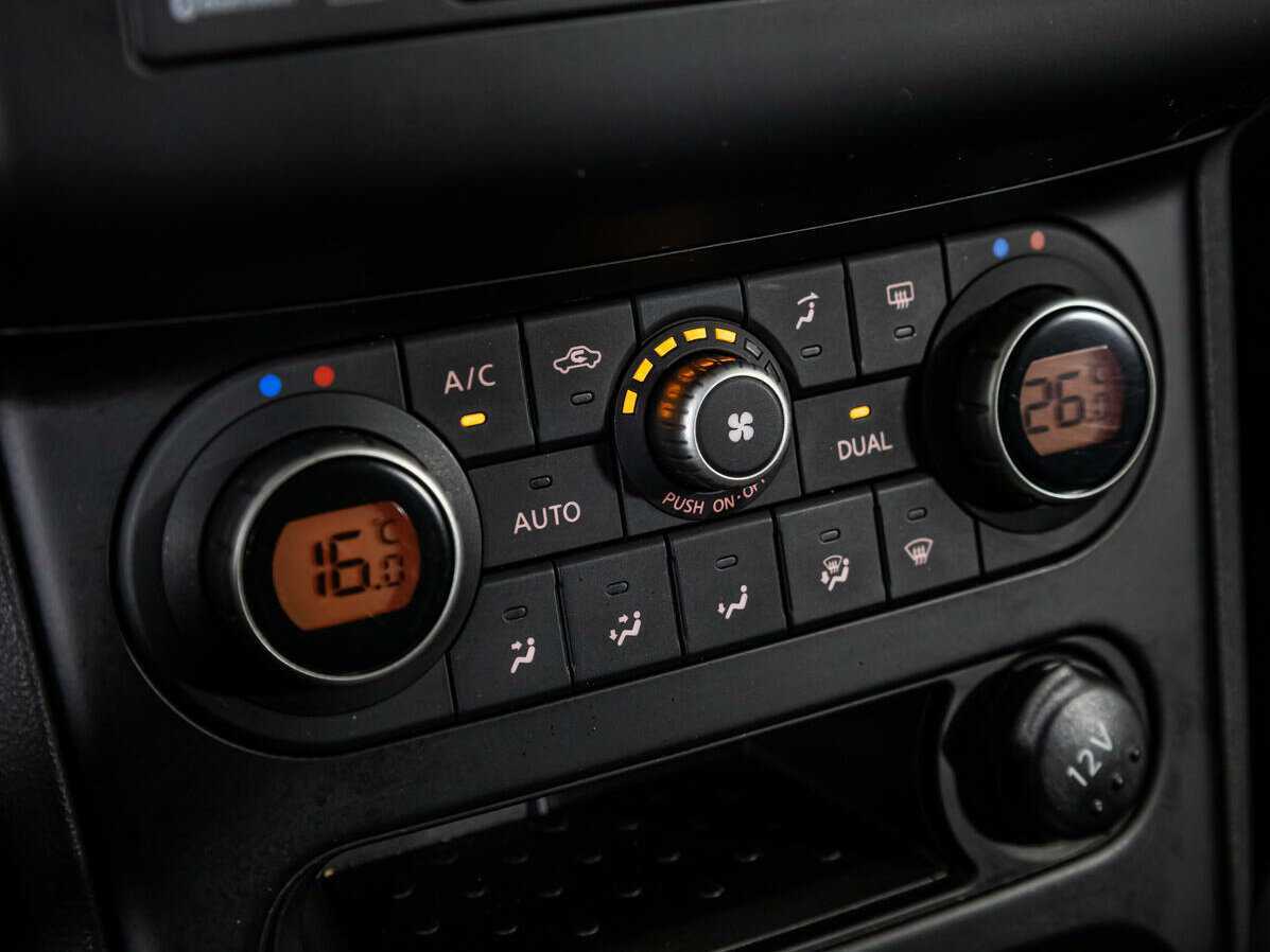 Nissan Qashqai, 2010 Фото №15