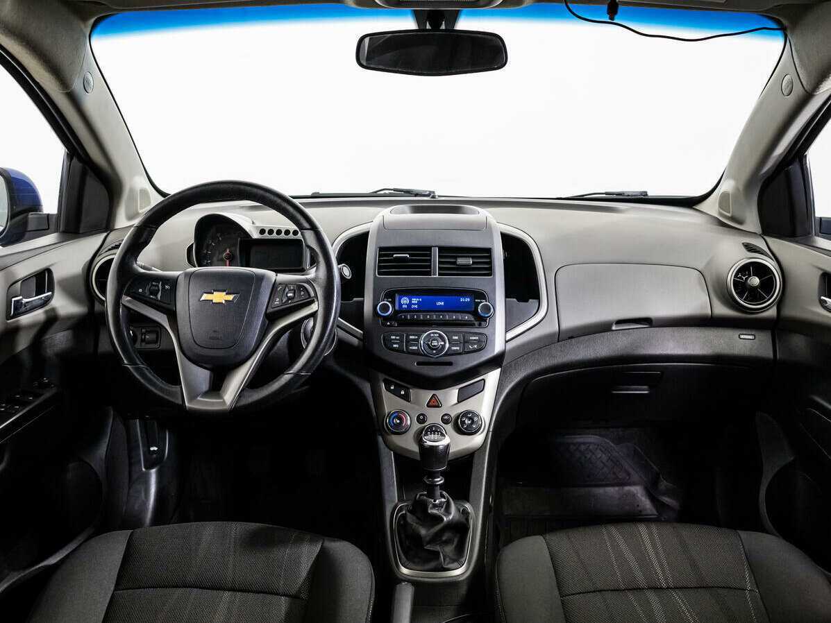 Chevrolet Aveo, 2012 Фото №12
