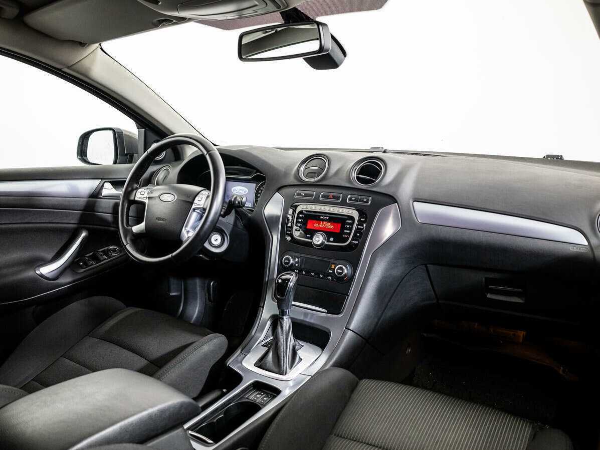 Ford Mondeo, 2011 Фото №9