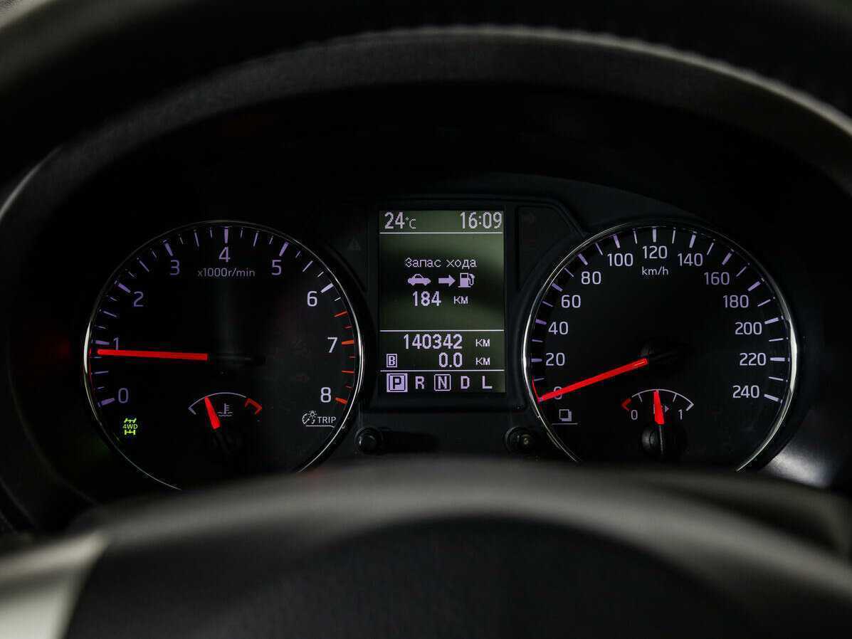 Nissan X-Trail, 2011 Фото №10