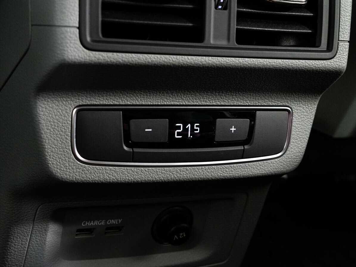 Audi Q5 45 TDI, 2021 Фото №24