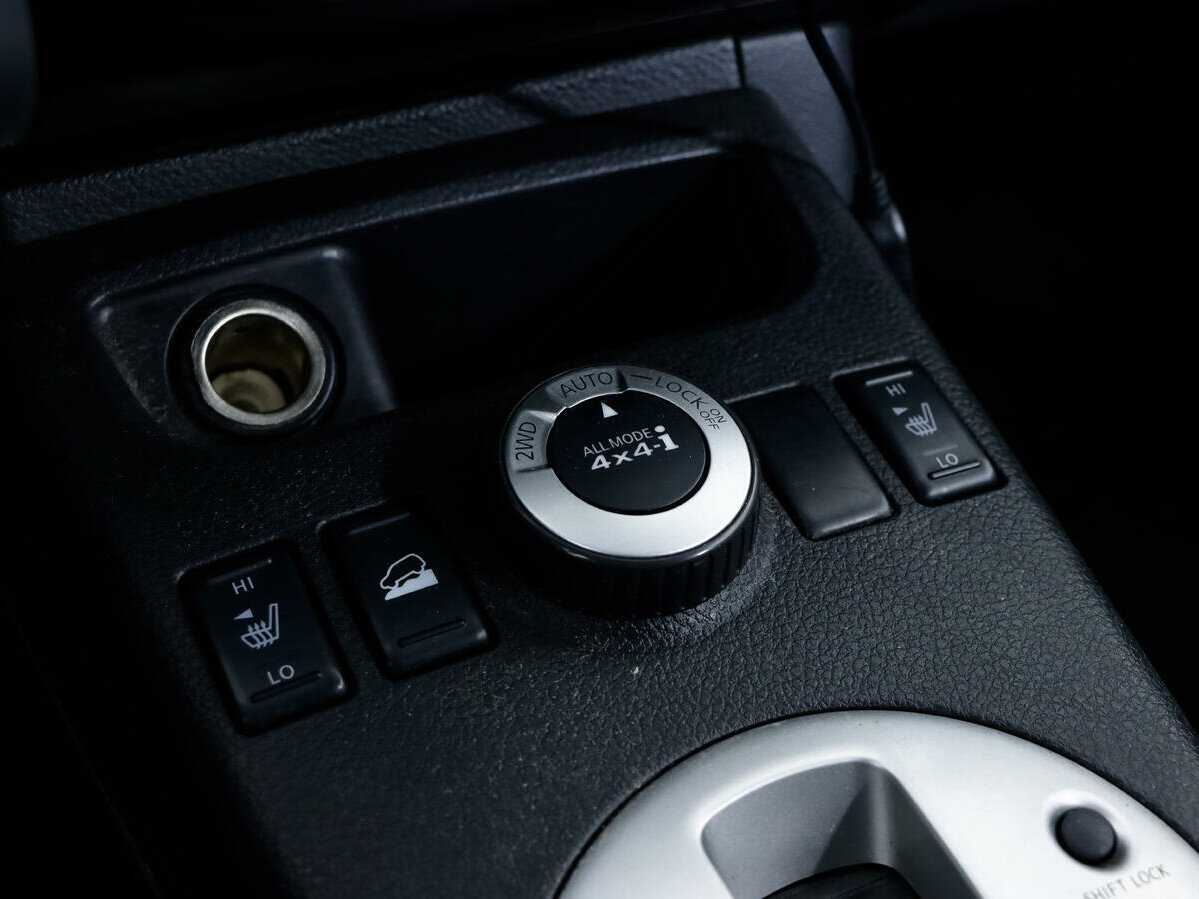 Nissan X-Trail, 2011 Фото №11