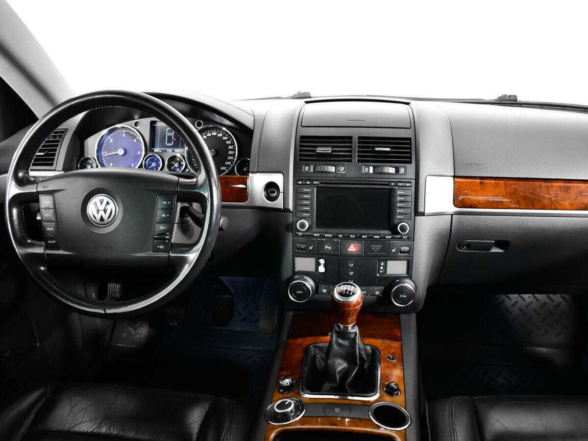 Volkswagen Touareg, 2005 Фото №12