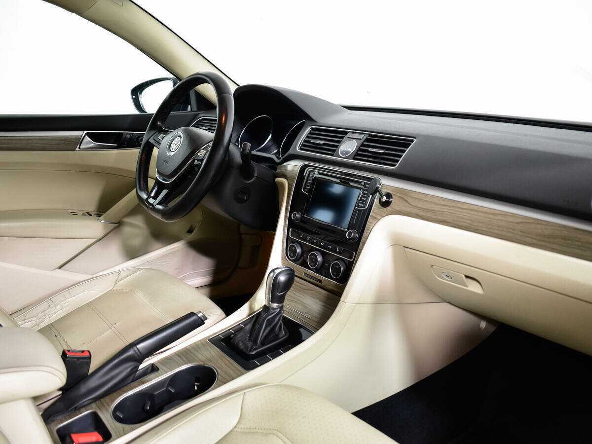 Volkswagen Passat (North America and China), 2016 Фото №9