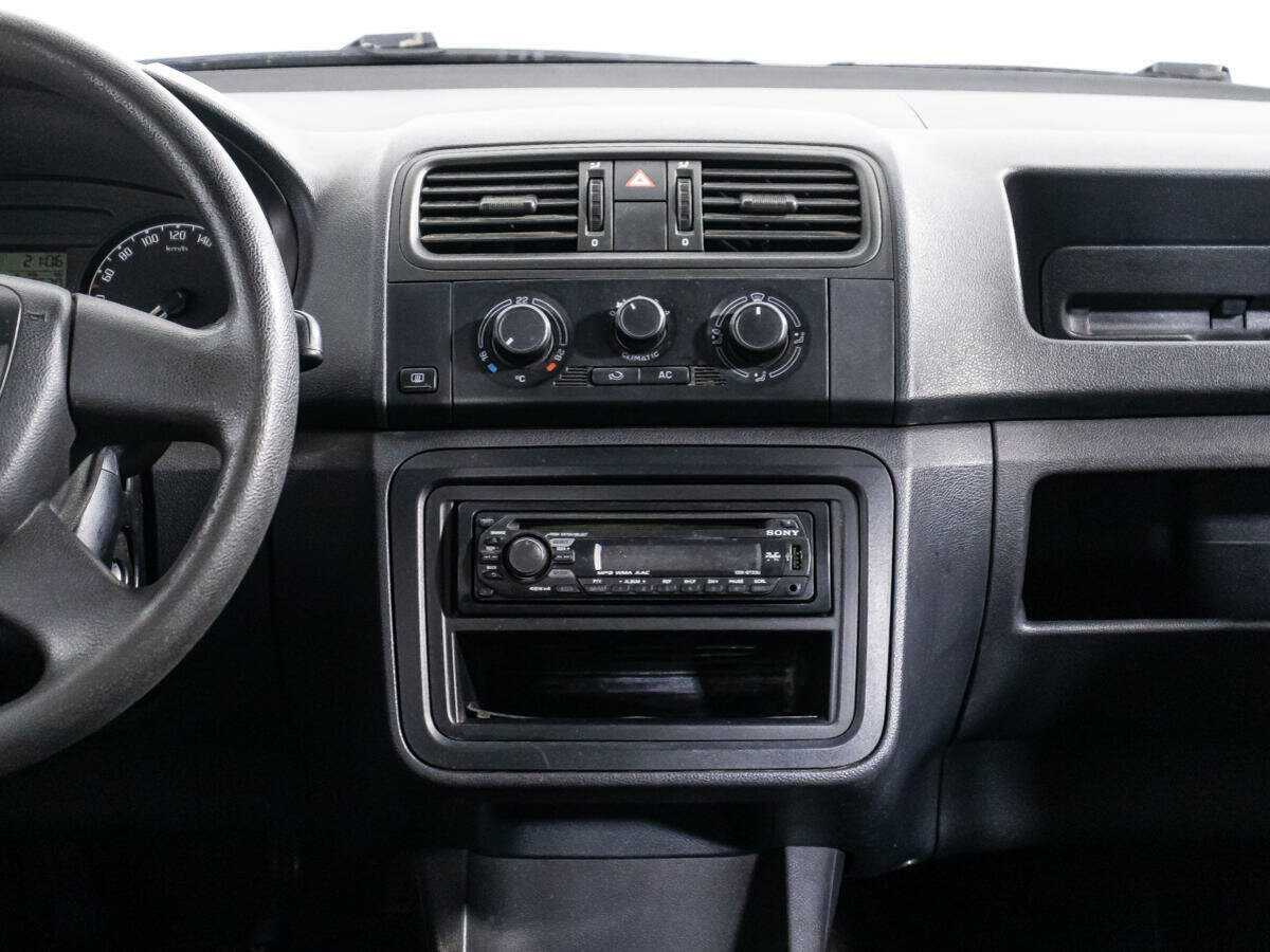 Skoda Fabia, 2009 Фото №14