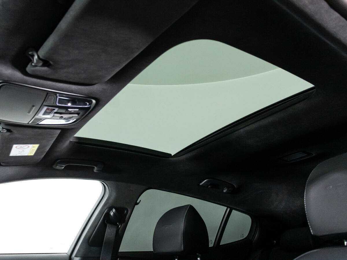 Kia Stinger, 2022 Фото №16