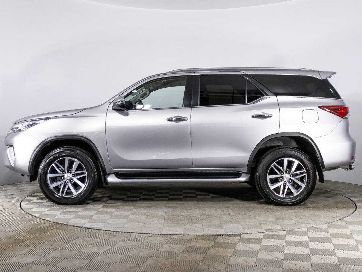 Toyota Fortuner, 2019 Фото №8