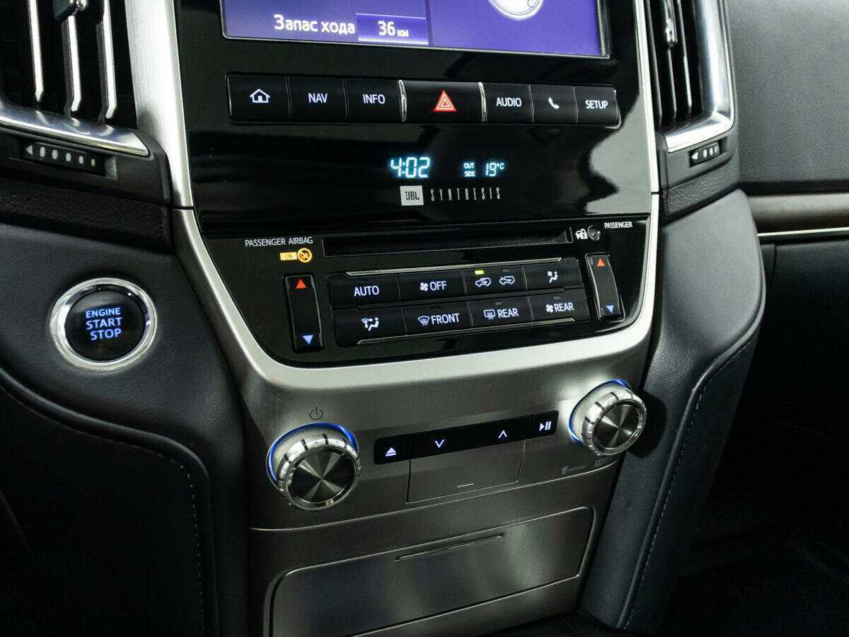 Toyota Land Cruiser, 2018 Фото №16