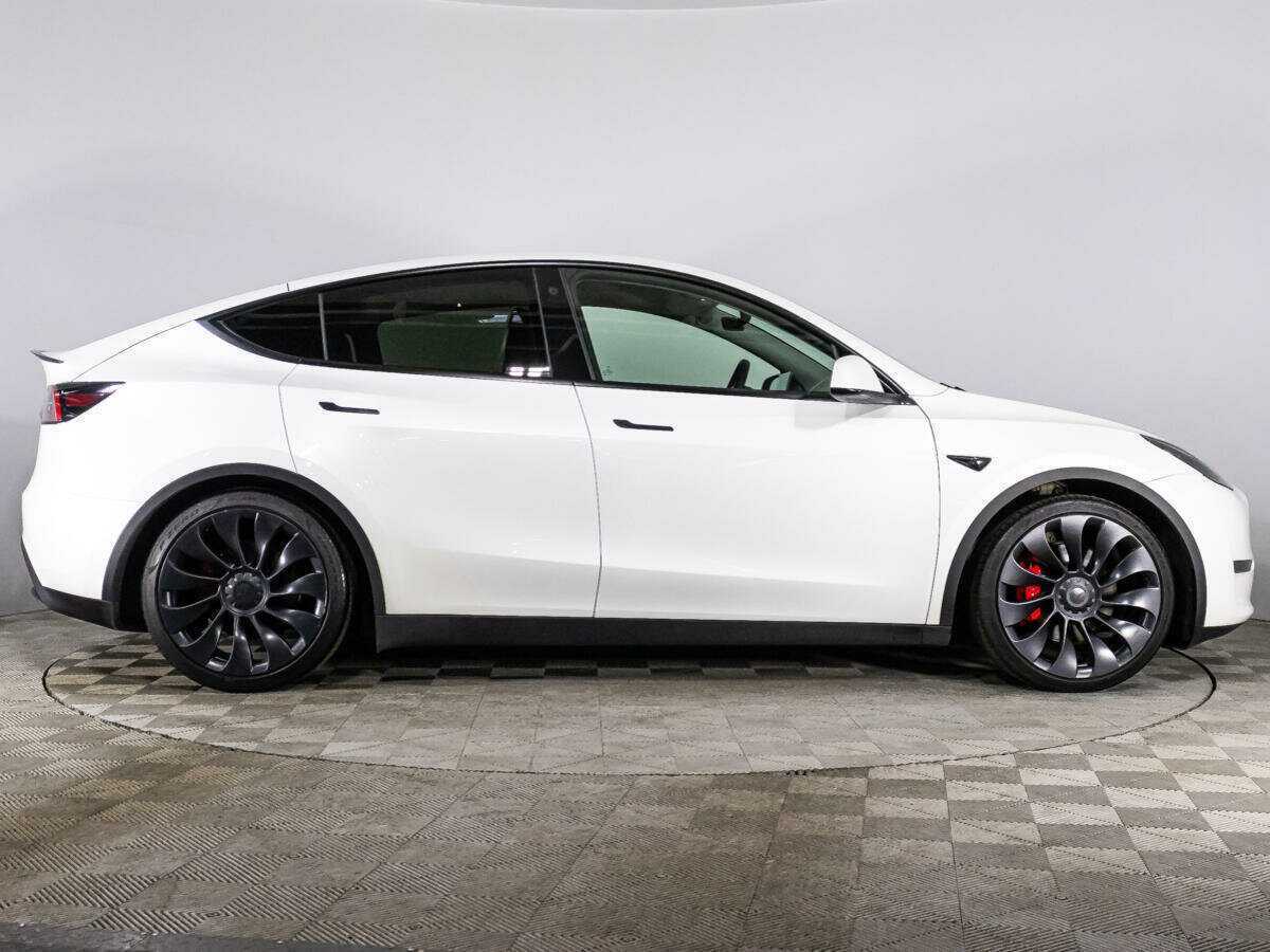 Tesla Model Y Performance, 2022 - 49 834 км. | Фото №4