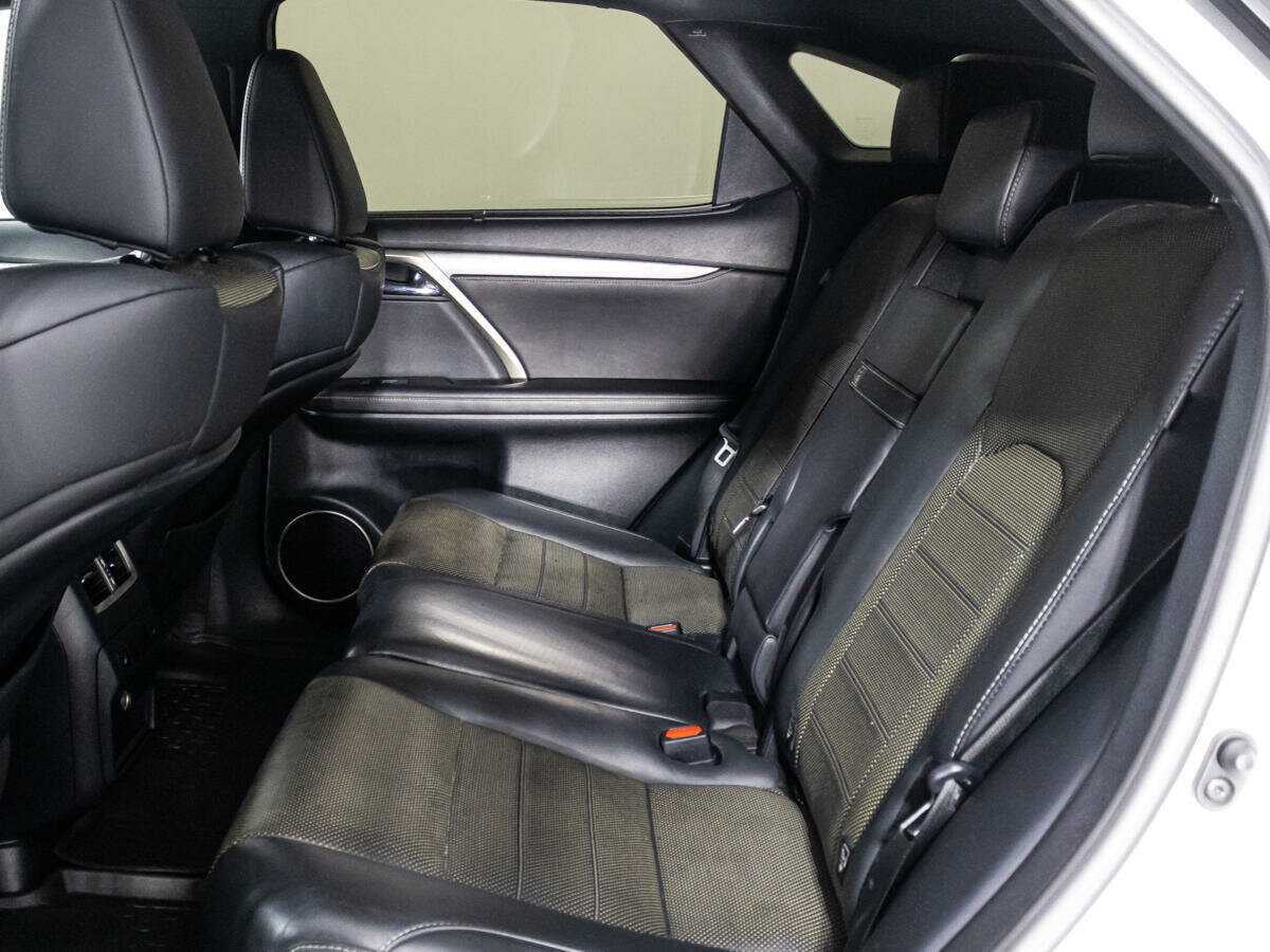 Lexus RX 200t, 2017 Фото №10