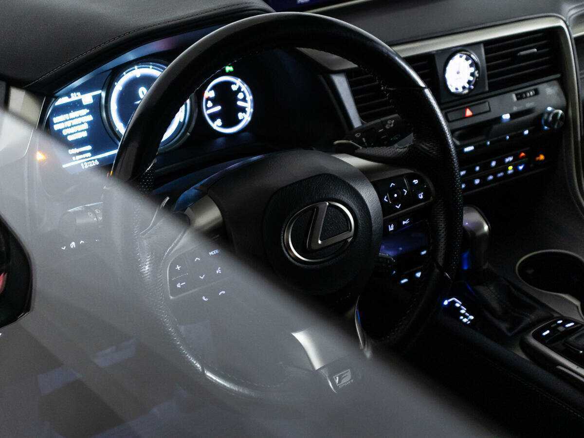 Lexus RX 200t, 2017 Фото №17