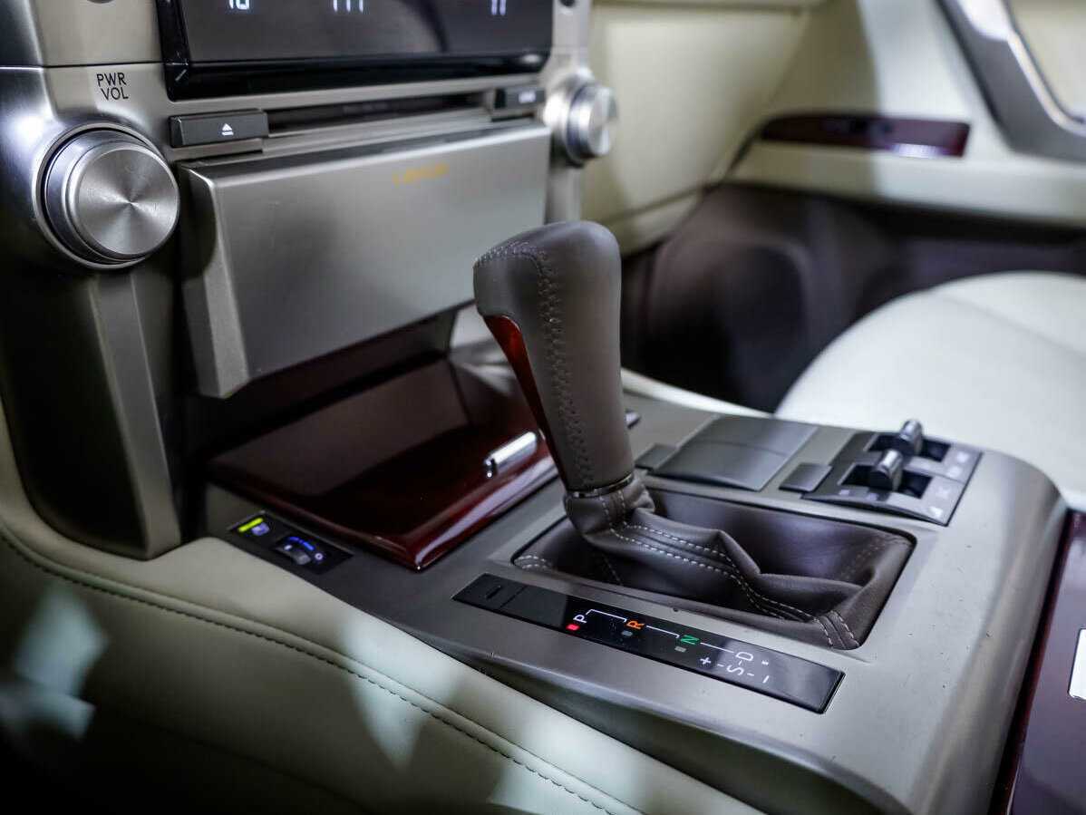 Lexus GX 460, 2011 Фото №21