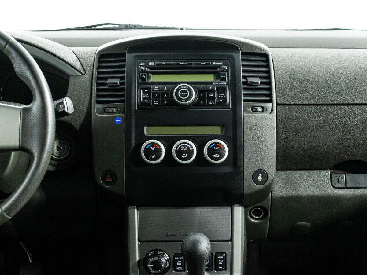 Nissan Pathfinder, 2011 Фото №14
