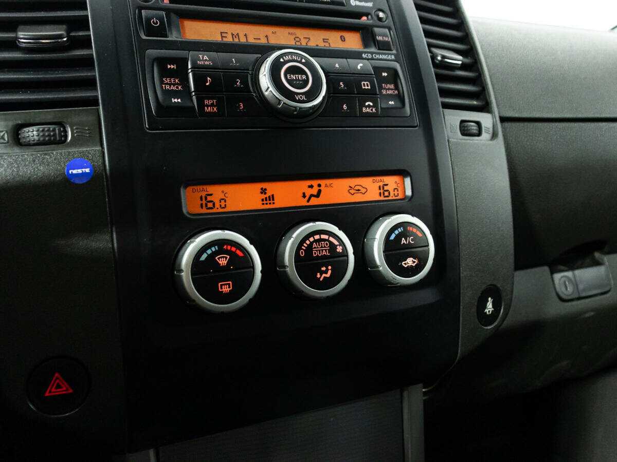 Nissan Pathfinder, 2011 Фото №16