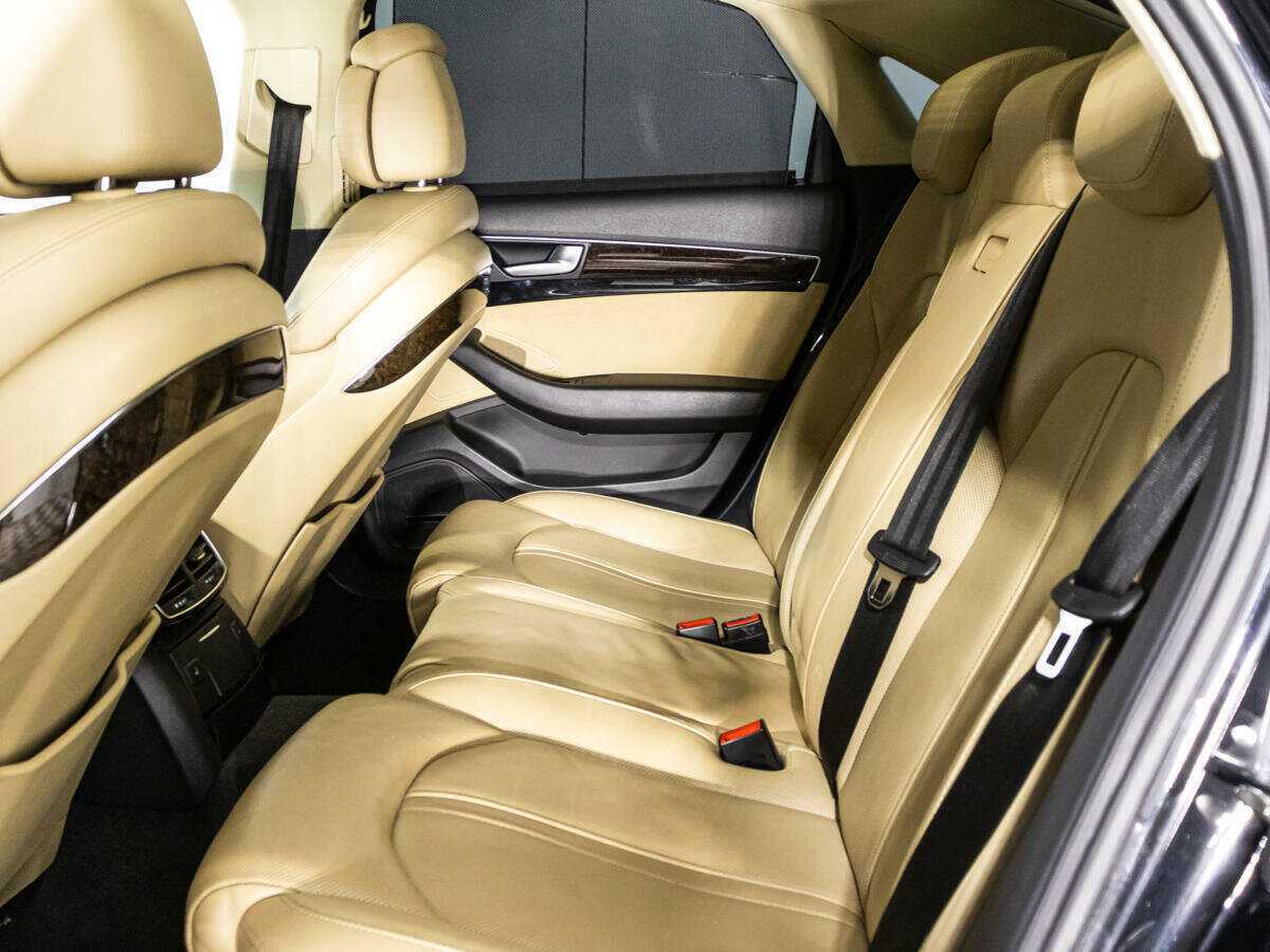 Audi A8, 2010 Фото №10