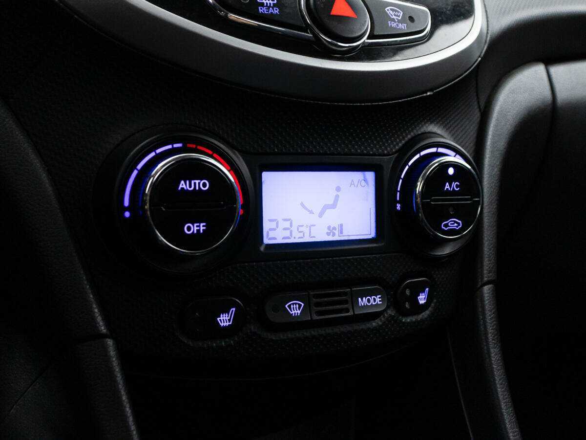 Hyundai Solaris, 2011 Фото №16