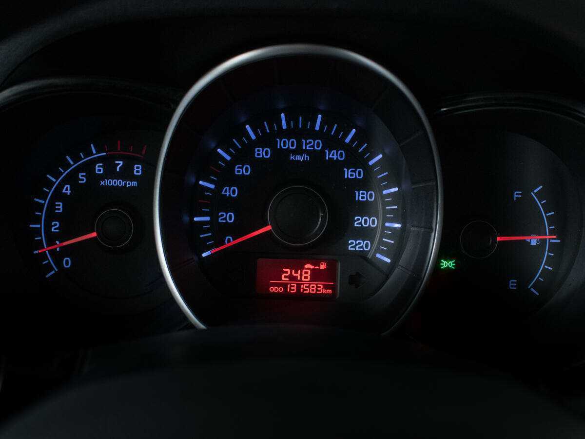 Kia Rio, 2012 Фото №11