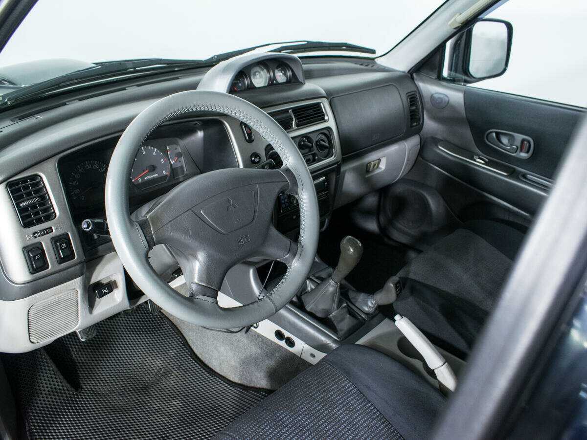 Mitsubishi Pajero Sport, 2008 Фото №13