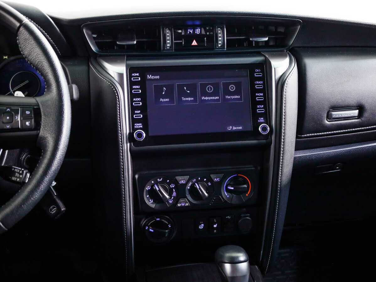 Toyota Fortuner, 2021 Фото №18