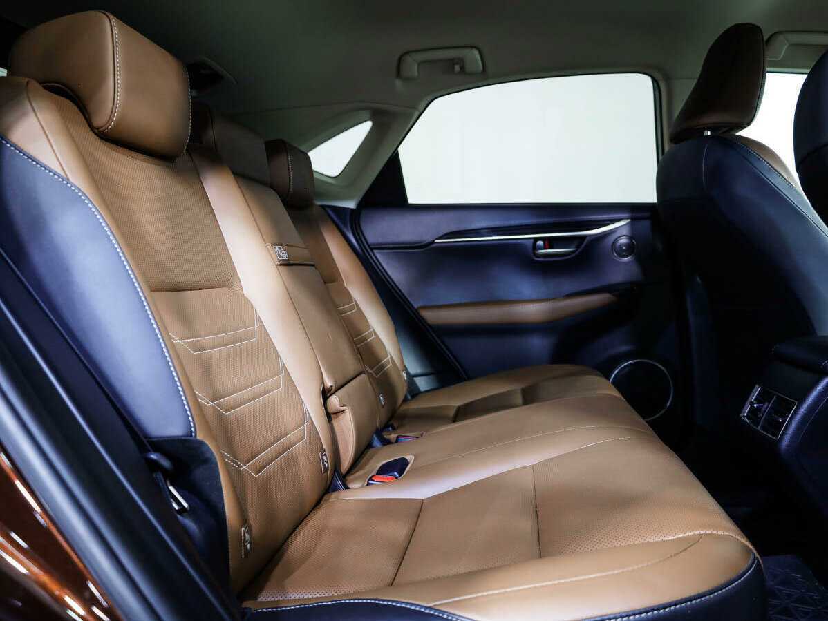 Lexus NX 200t, 2017 Фото №13