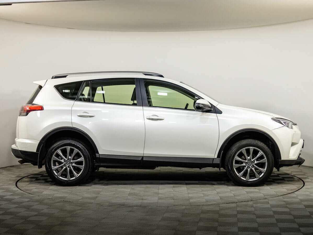Toyota RAV4, 2015 - 68 190 км. | Фото №3