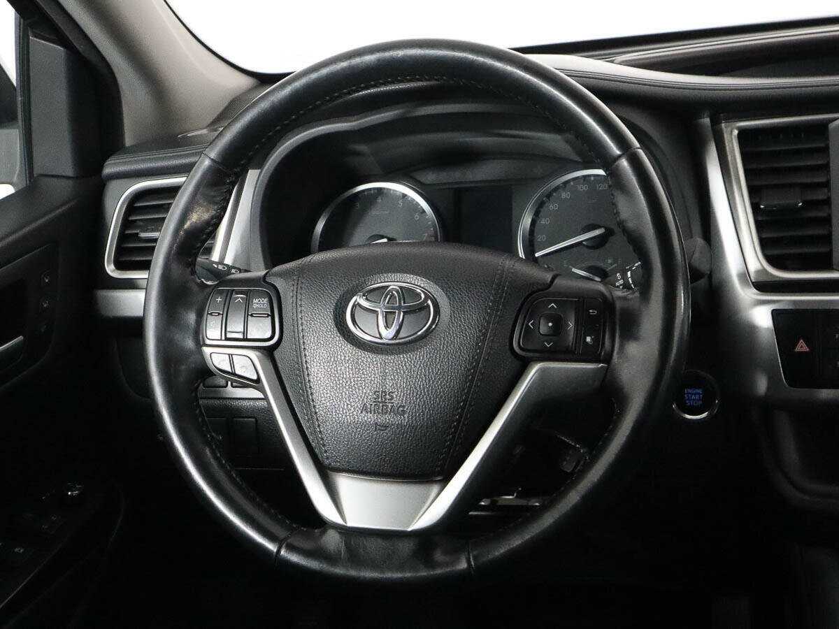 Toyota Highlander, 2018 Фото №13