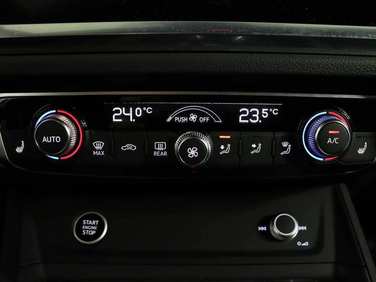 Audi Q3 45 TFSI, 2021 Фото №23