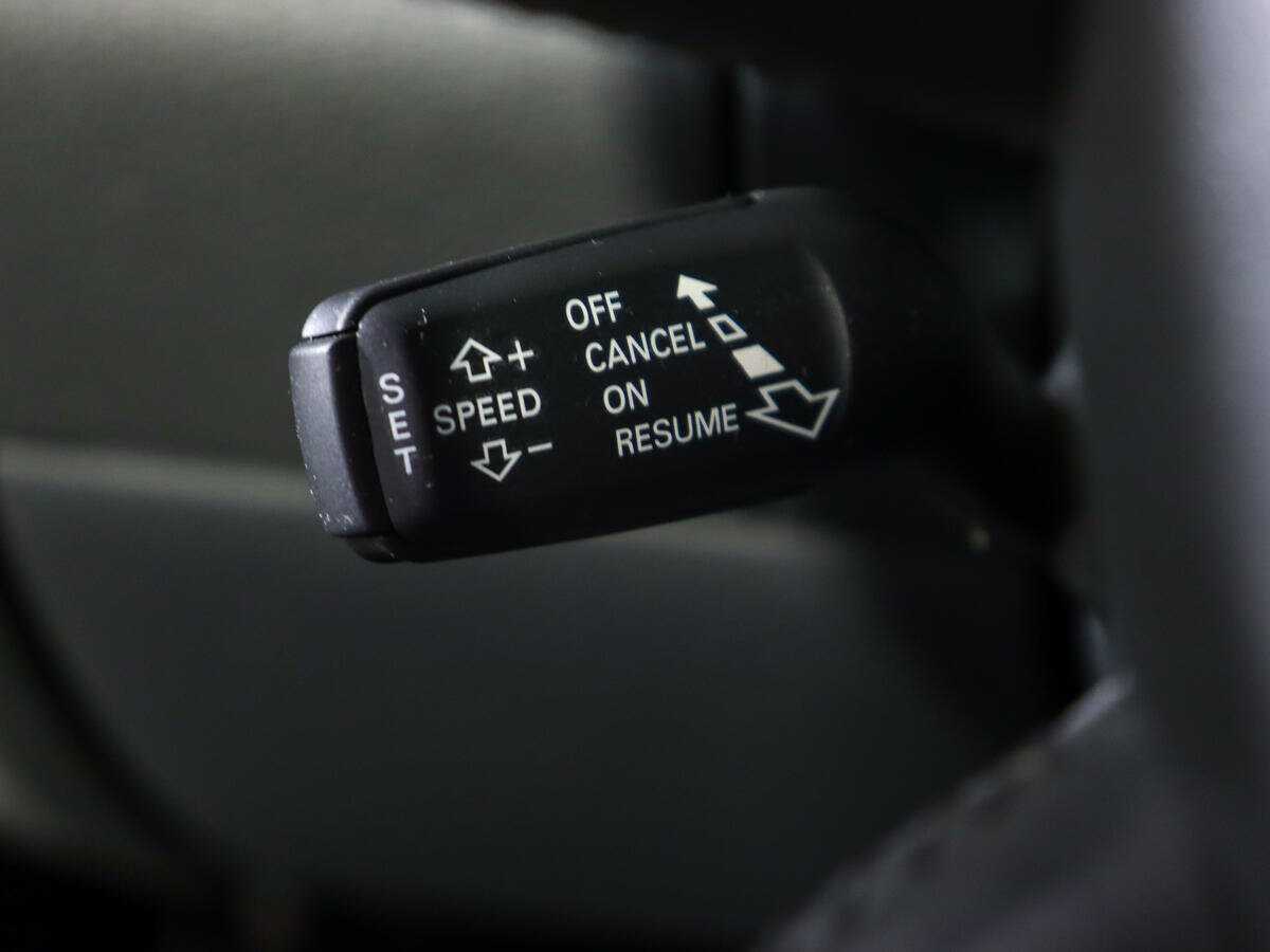 Audi Q7, 2010 Фото №24