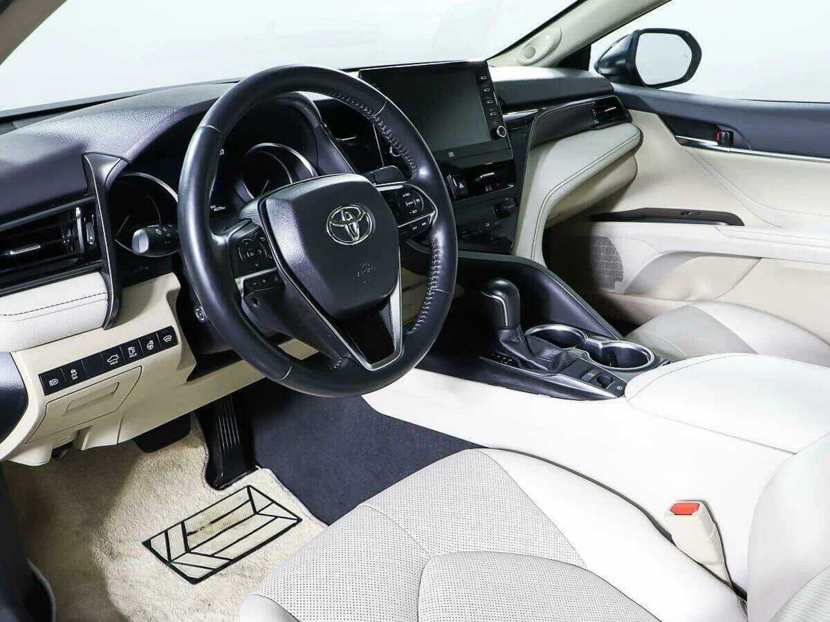 Toyota Camry, 2021 Фото №14