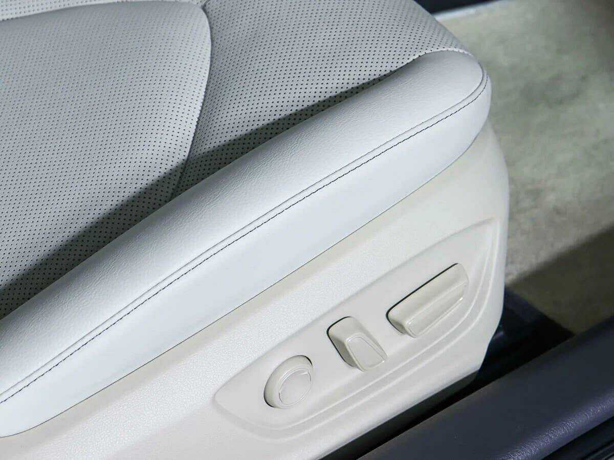 Toyota Camry, 2021 Фото №19