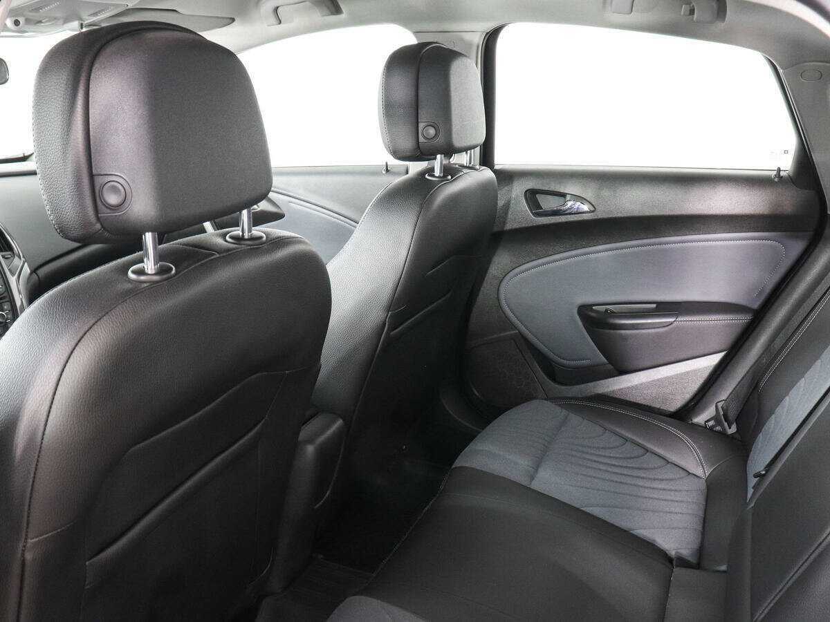 Opel Astra, 2013 Фото №12