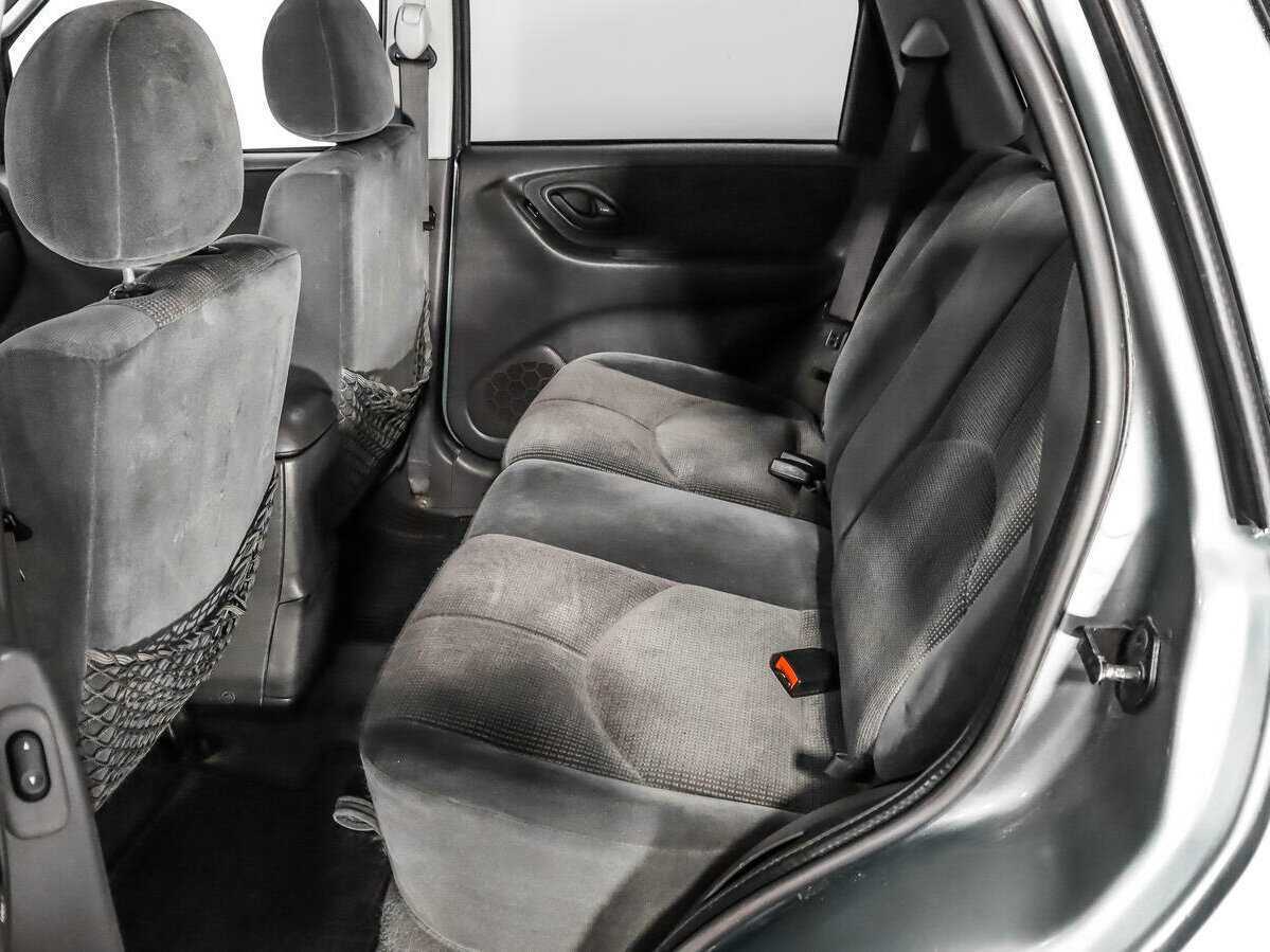 Mazda Tribute, 2003 Фото №10