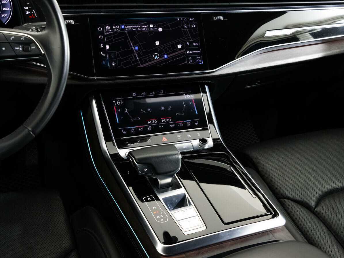 Audi Q8 45 TDI, 2019 Фото №12