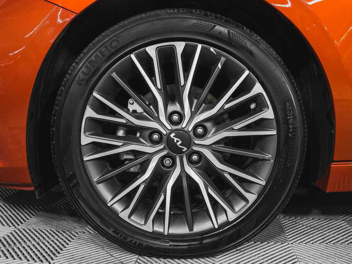 Kia Forte, 2022 Фото №17