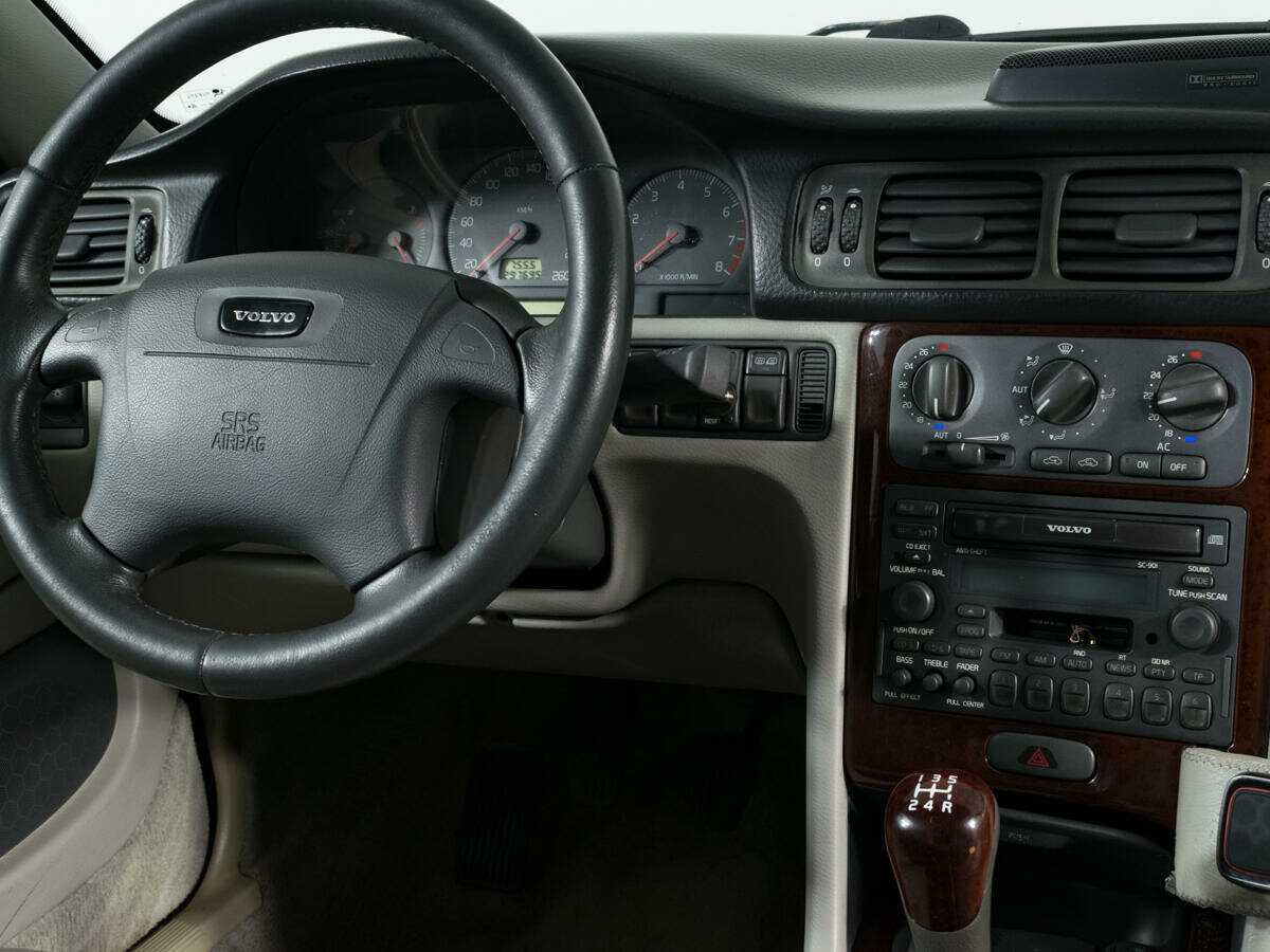 Volvo C70, 1999 - 297 650 км. | Фото №6