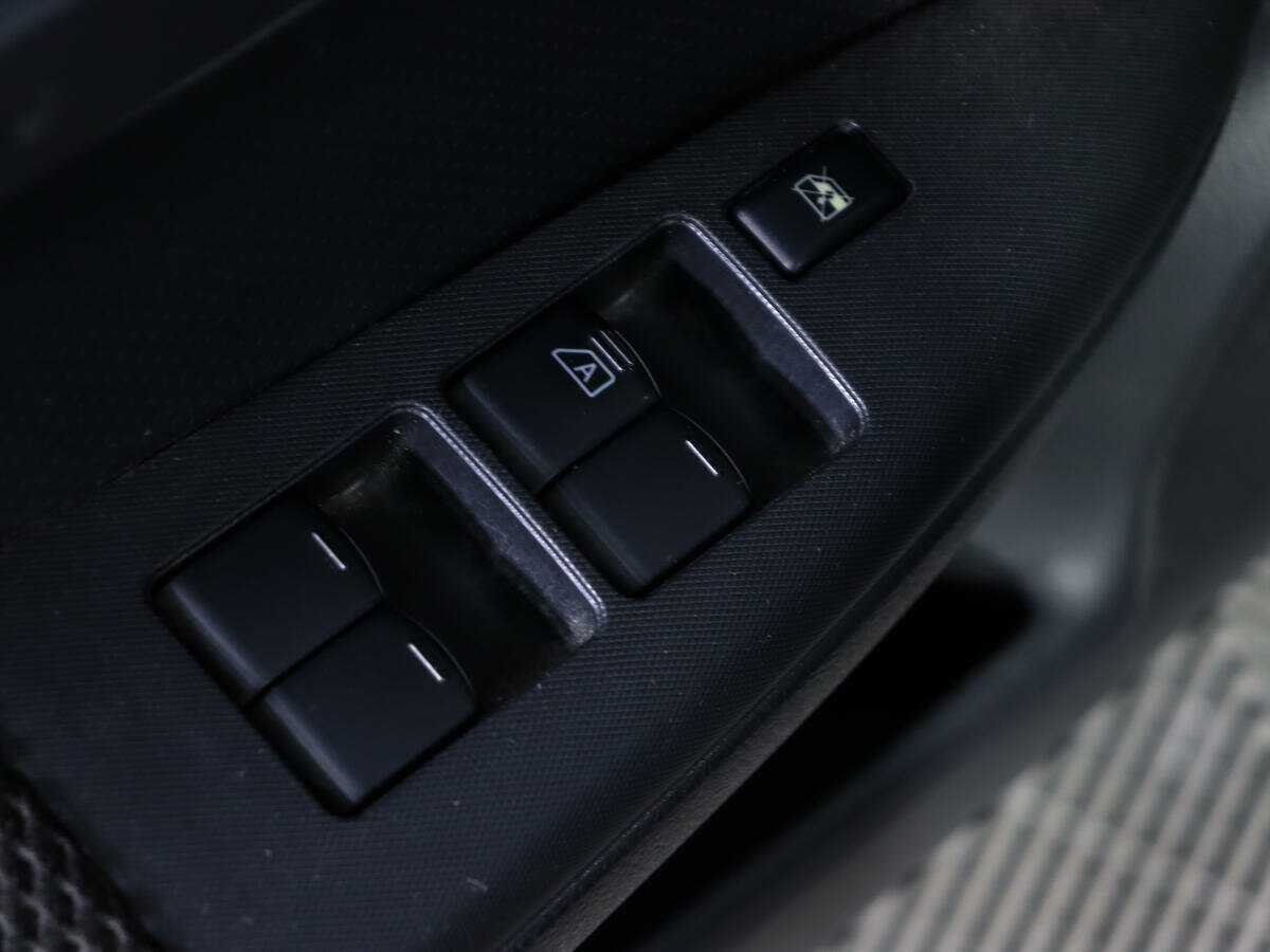 Nissan Note, 2007 Фото №12