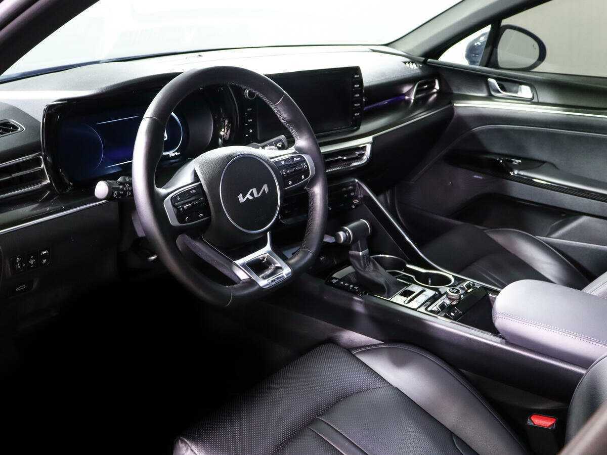 Kia K5, 2023 Фото №12